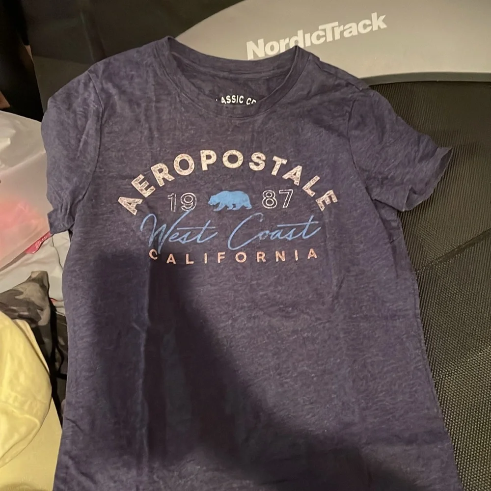 5 different tshirts - Picture 4 of 11